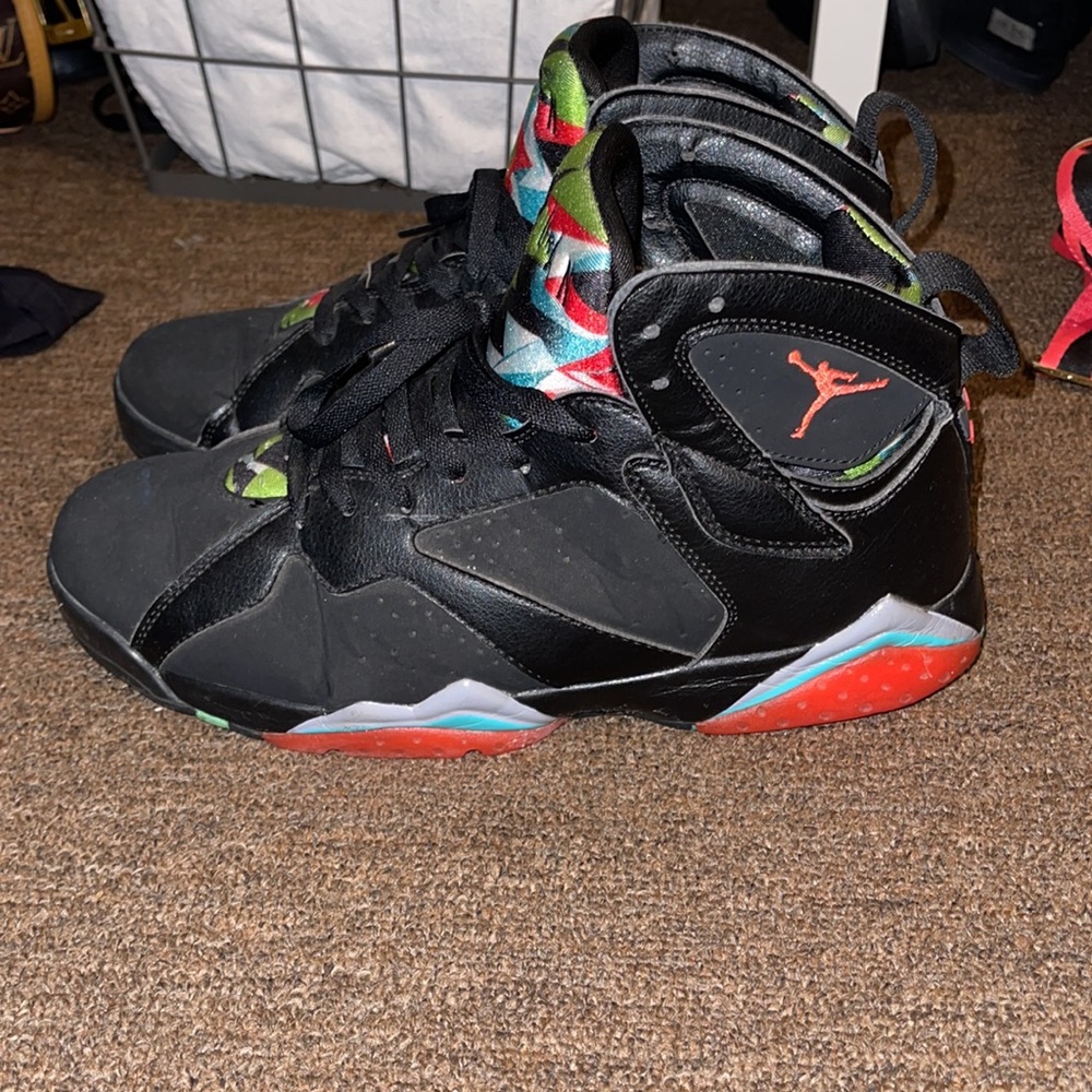 Jordan 7s - Picture 3 of 5